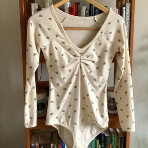 ARQ Paloma Leo in Yellow Calico